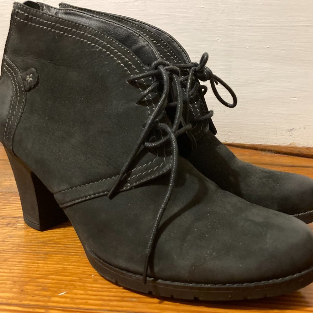 Rockport Cobb Hill Black Leather Keara Chukka Boot